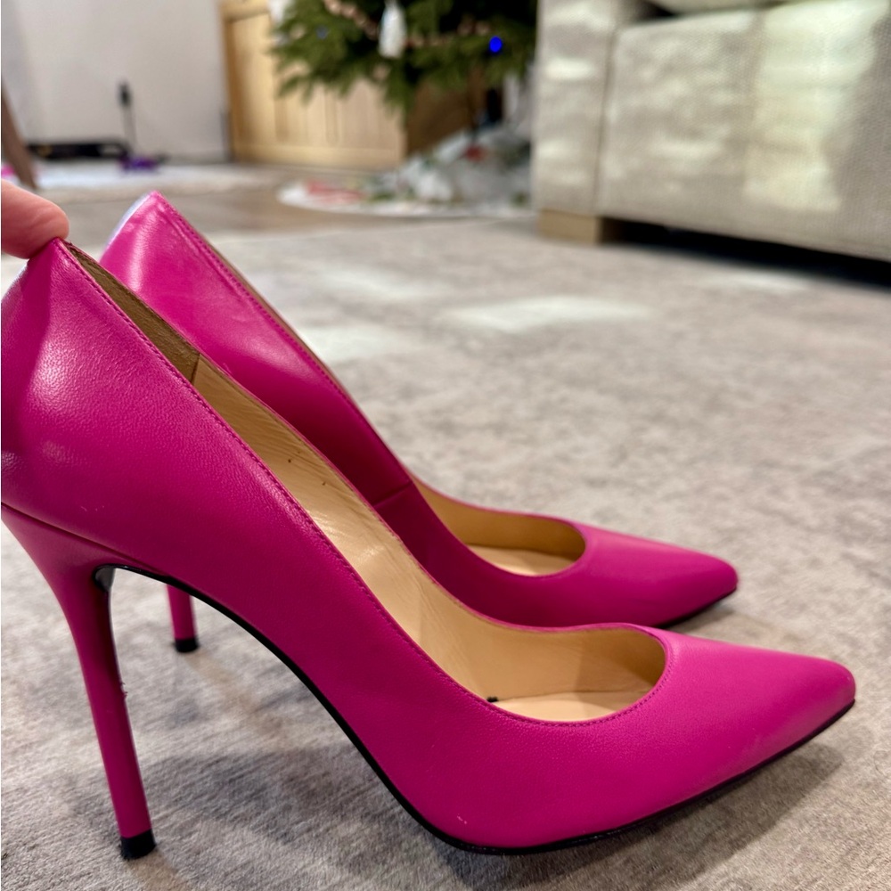 Stuart Weitzman pumps size 8